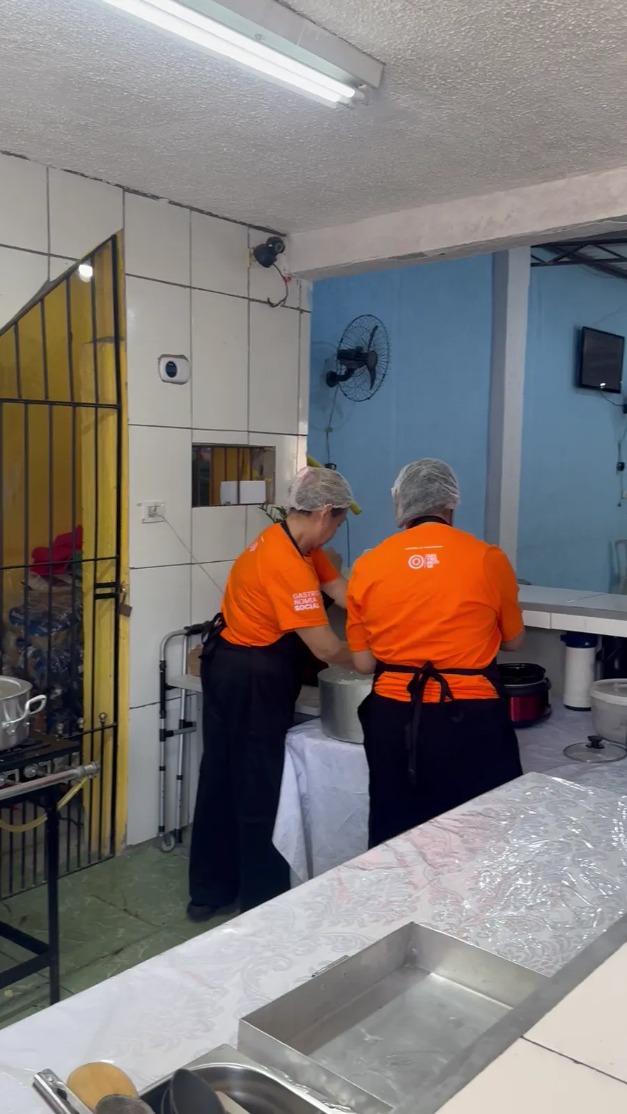 Estrutura e equipamentos na Cozinha Solidária Sempre Juntos — registro 7